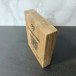 Ξύλινο Επιτραπέζιο Ταμπελάκι με QR Κωδικό