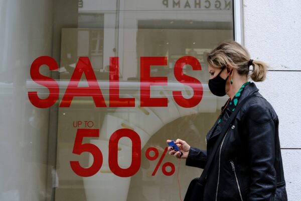 koptika-grammata-vinyliou-scaled