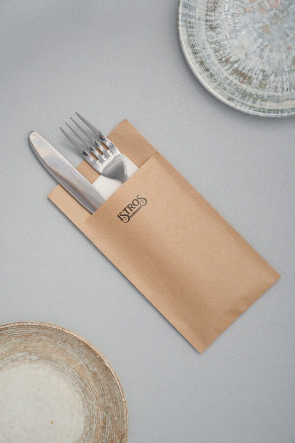 Θήκη για μαχαιροπήρουνα με χαρτοπετσέτα και εκτυπωμένο το λογότυπο σας